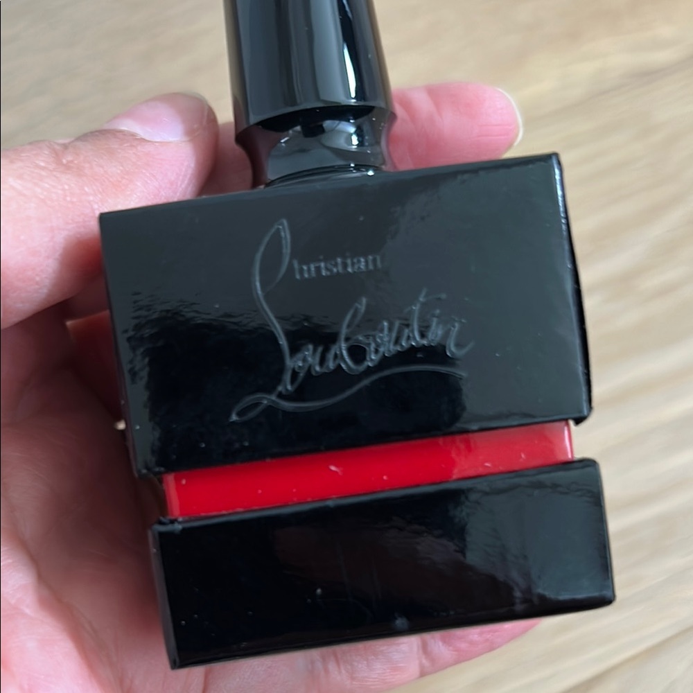 Christian Louboutin Nail Polish BRAND NEW - Picture 5 of 5